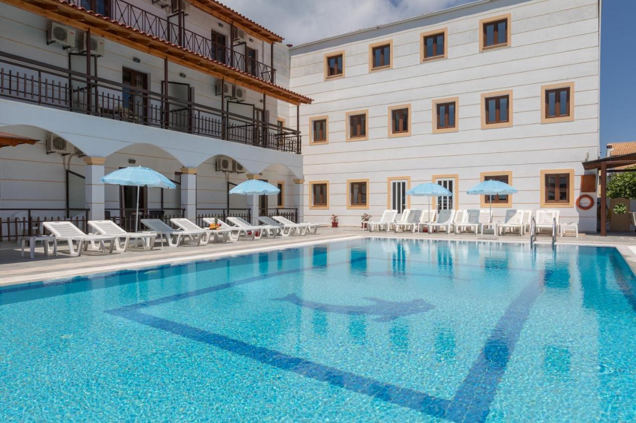 Lefkimi Hotel Kávos Exteriér fotografie