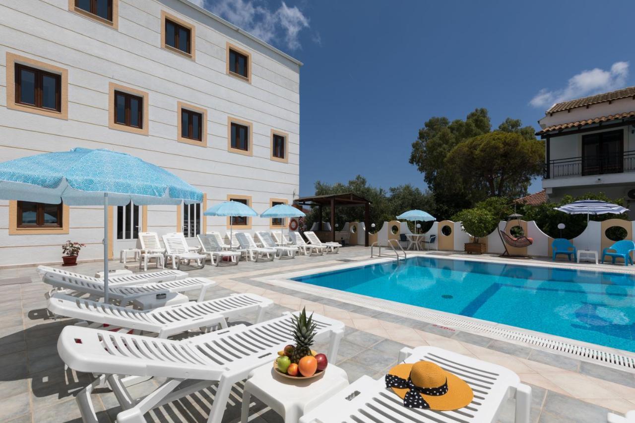 Lefkimi Hotel Kávos Exteriér fotografie